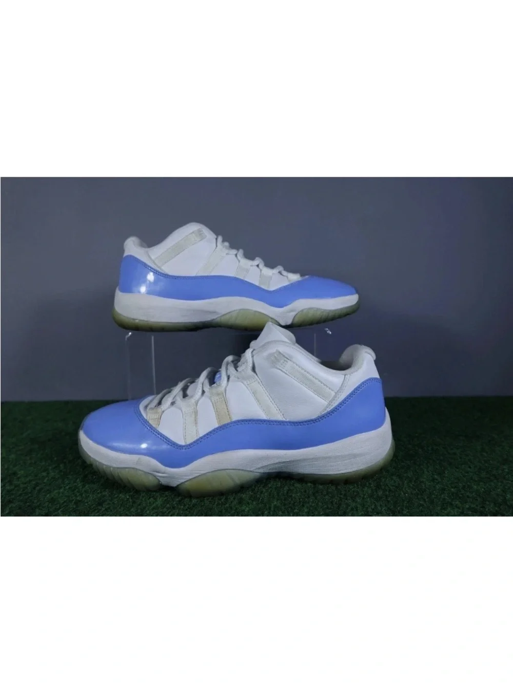 Air jordan 11 low shoes men’s size 9